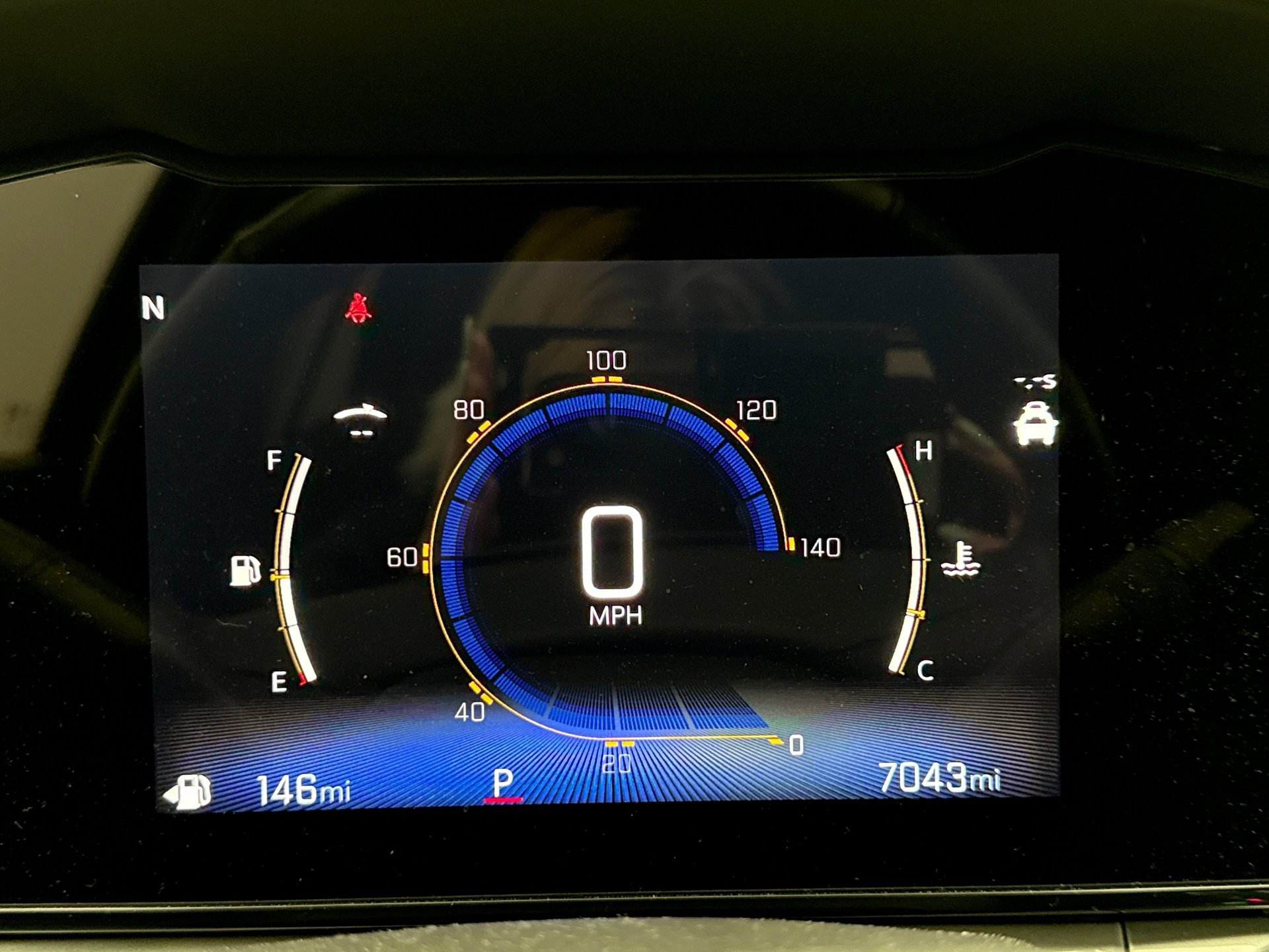 Used 2024 Chevrolet Trax LT w/ Driver Confidence Package image 9