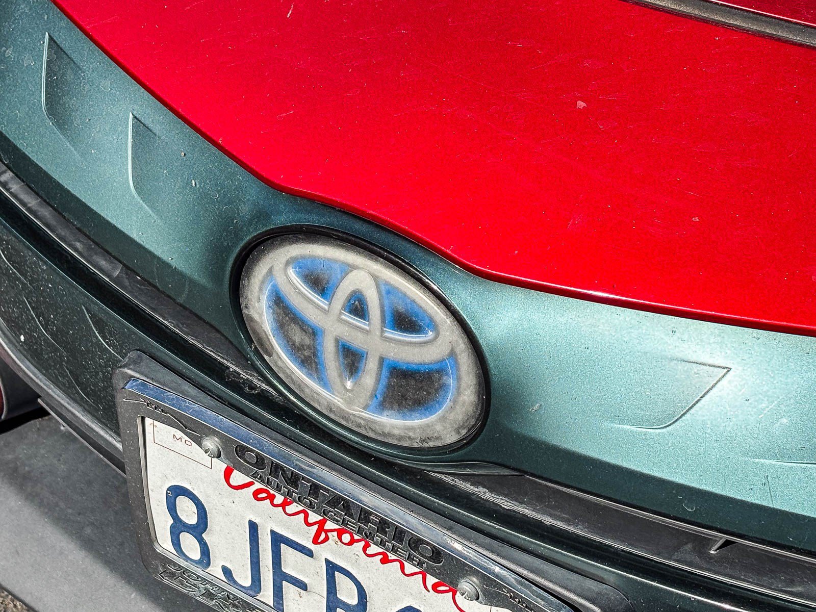 Used 2019 Toyota Prius Prime Plus w/ Preferred Accessory Package FWD image 9