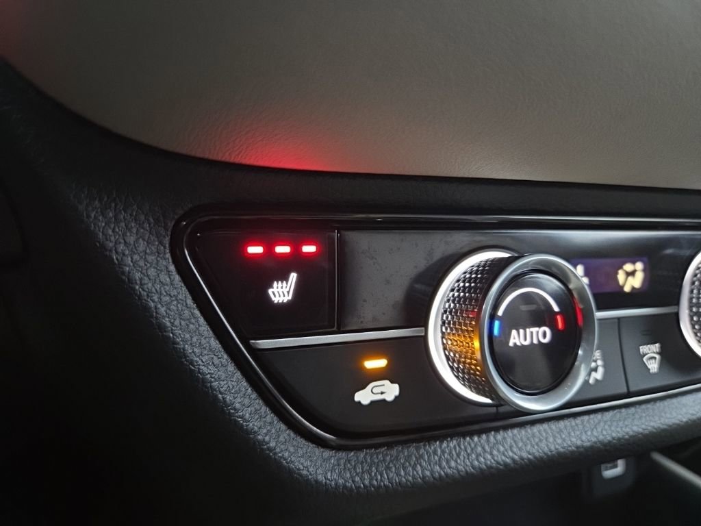 Used 2025 Honda HR-V EX-L image 37