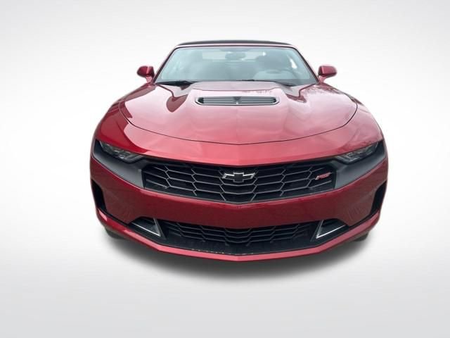 Used 2023 Chevrolet Camaro LT w/ RS Package image 9