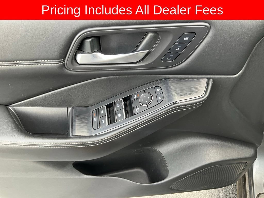 Used 2023 Nissan Rogue SL w/ SL Premium Package AWD/4WD image 4
