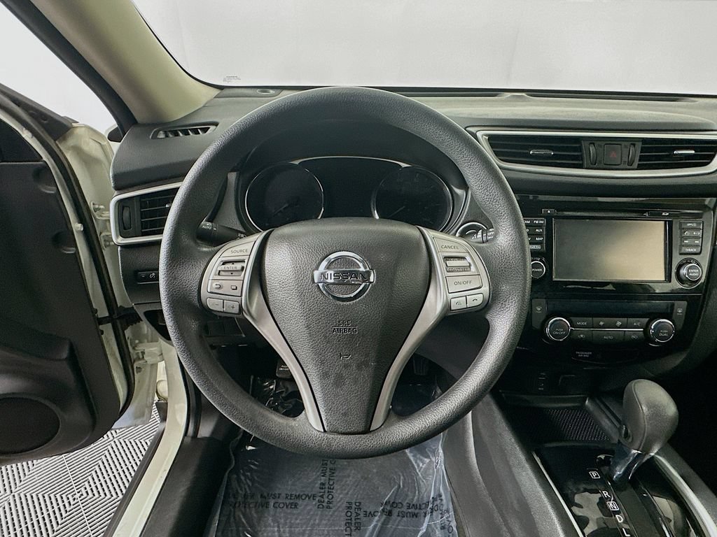 Used 2016 Nissan Rogue SV w/ SV Premium Package FWD image 16