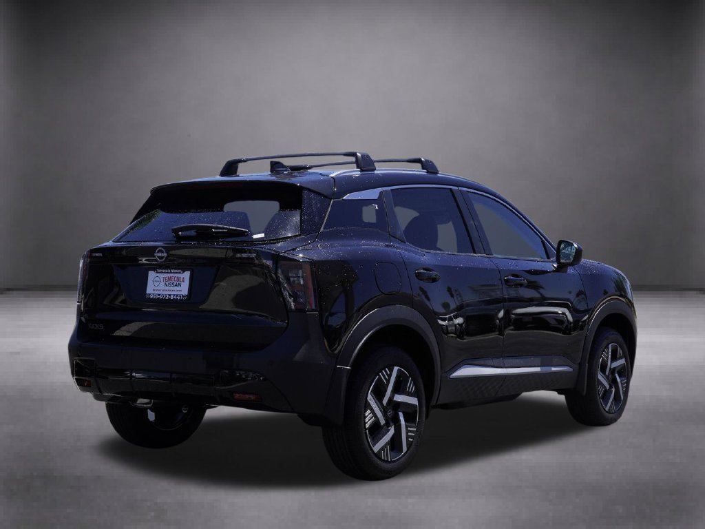 New 2026 Nissan Kicks SV w/ Cold Weather Package FWD image 4