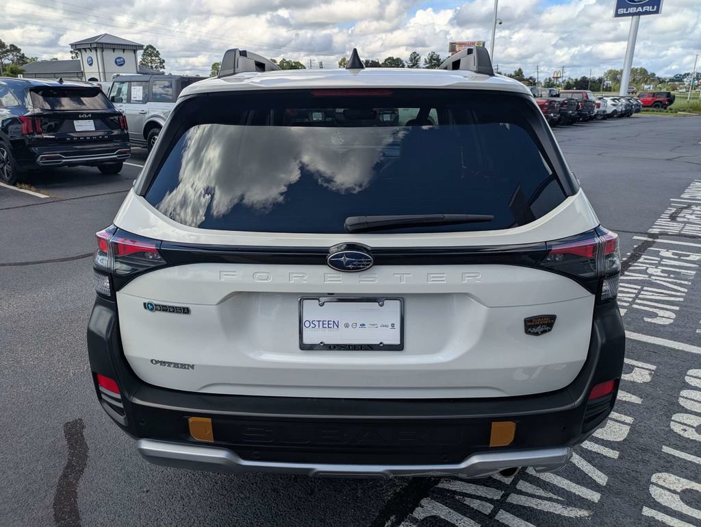 Used 2026 Subaru Forester Wilderness AWD/4WD image 6