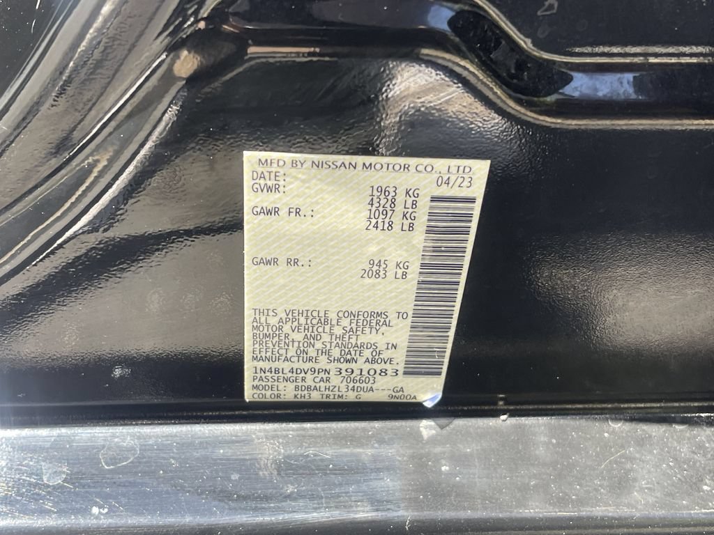 Used 2023 Nissan Altima 2.5 SV FWD image 39