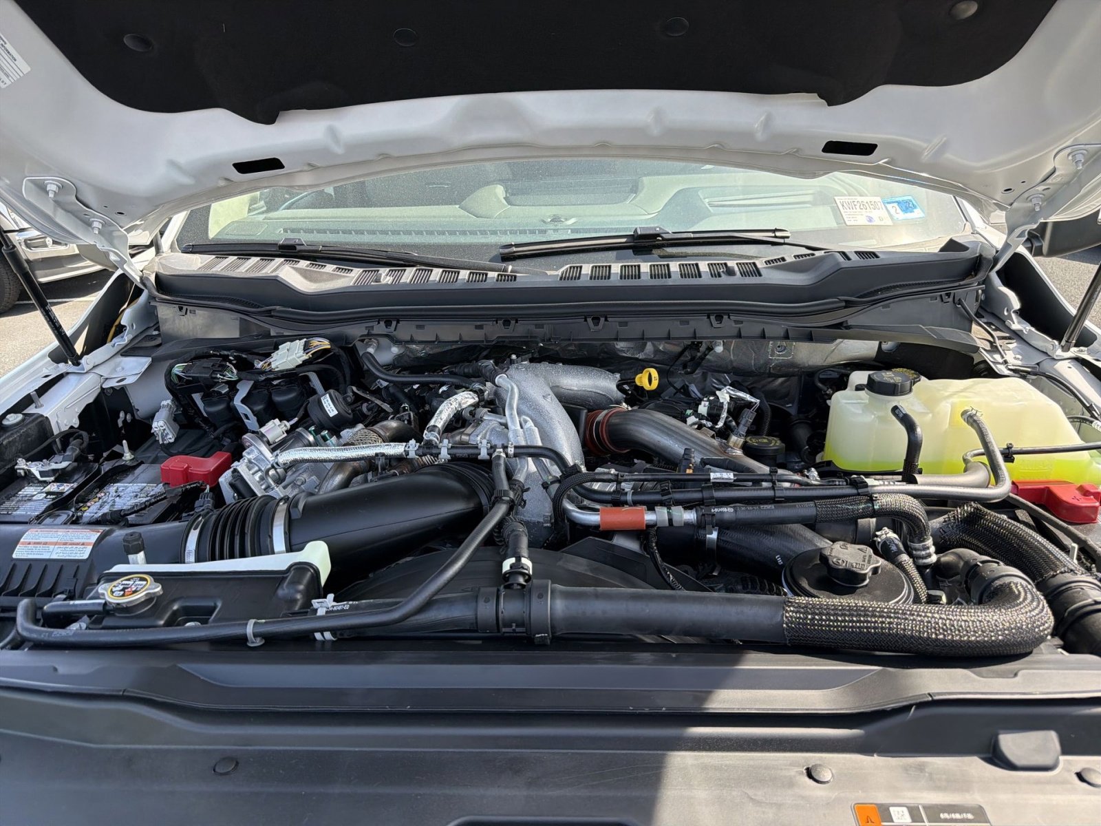 New 2026 Ford F450 Platinum w/ Platinum Plus Package image 34