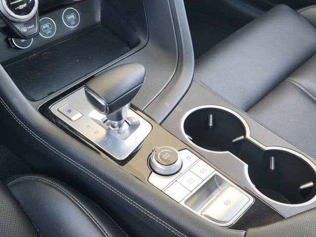 Used 2023 Genesis G70 2.0T image 15