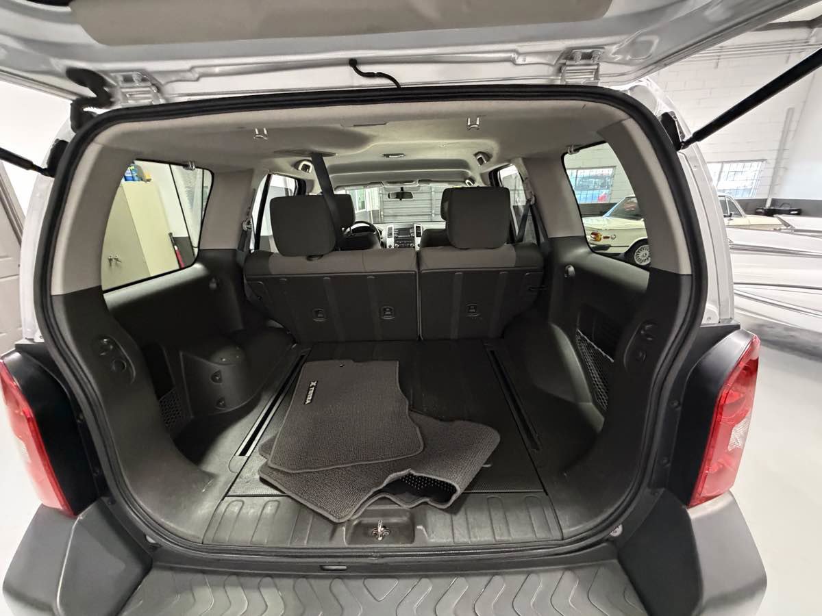 Used 2013 Nissan Xterra S AWD/4WD image 7