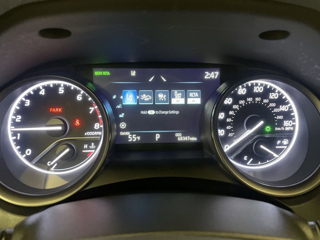 Used 2022 Toyota Camry SE w/ Convenience Package image 6