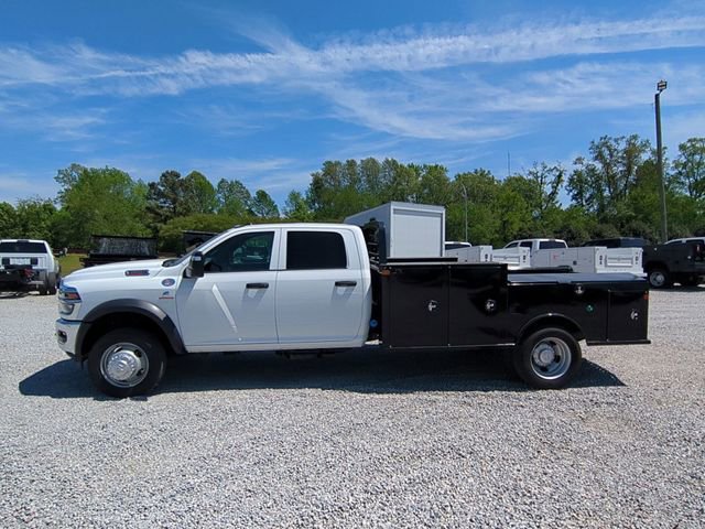New 2025 RAM 4500 Tradesman AWD/4WD image 2