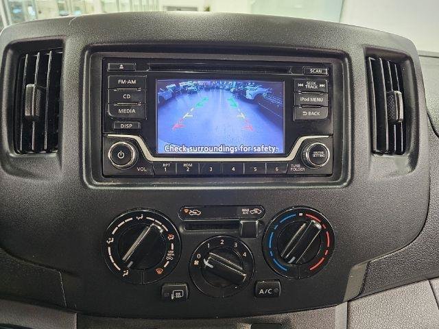 Used 2018 Chevrolet City Express LT FWD image 16