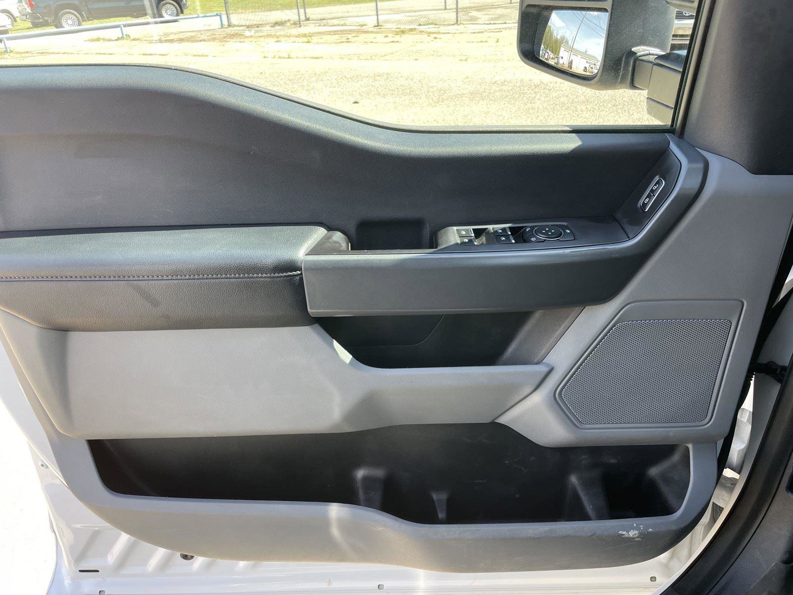 Used 2024 Ford F250 XLT w/ FX4 Off-Road Package image 32