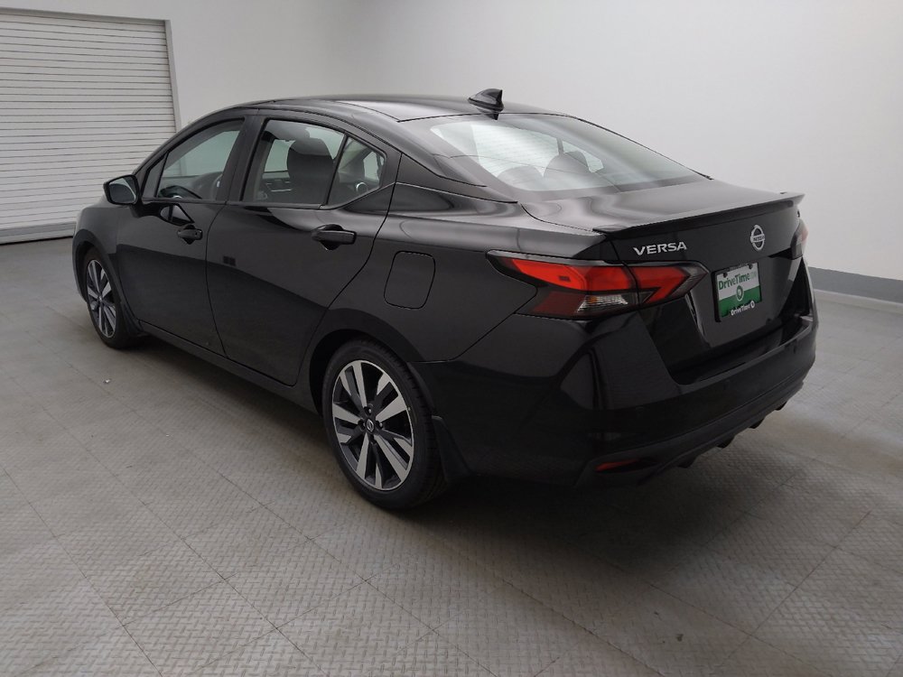 Used 2020 Nissan Versa SR FWD image 5