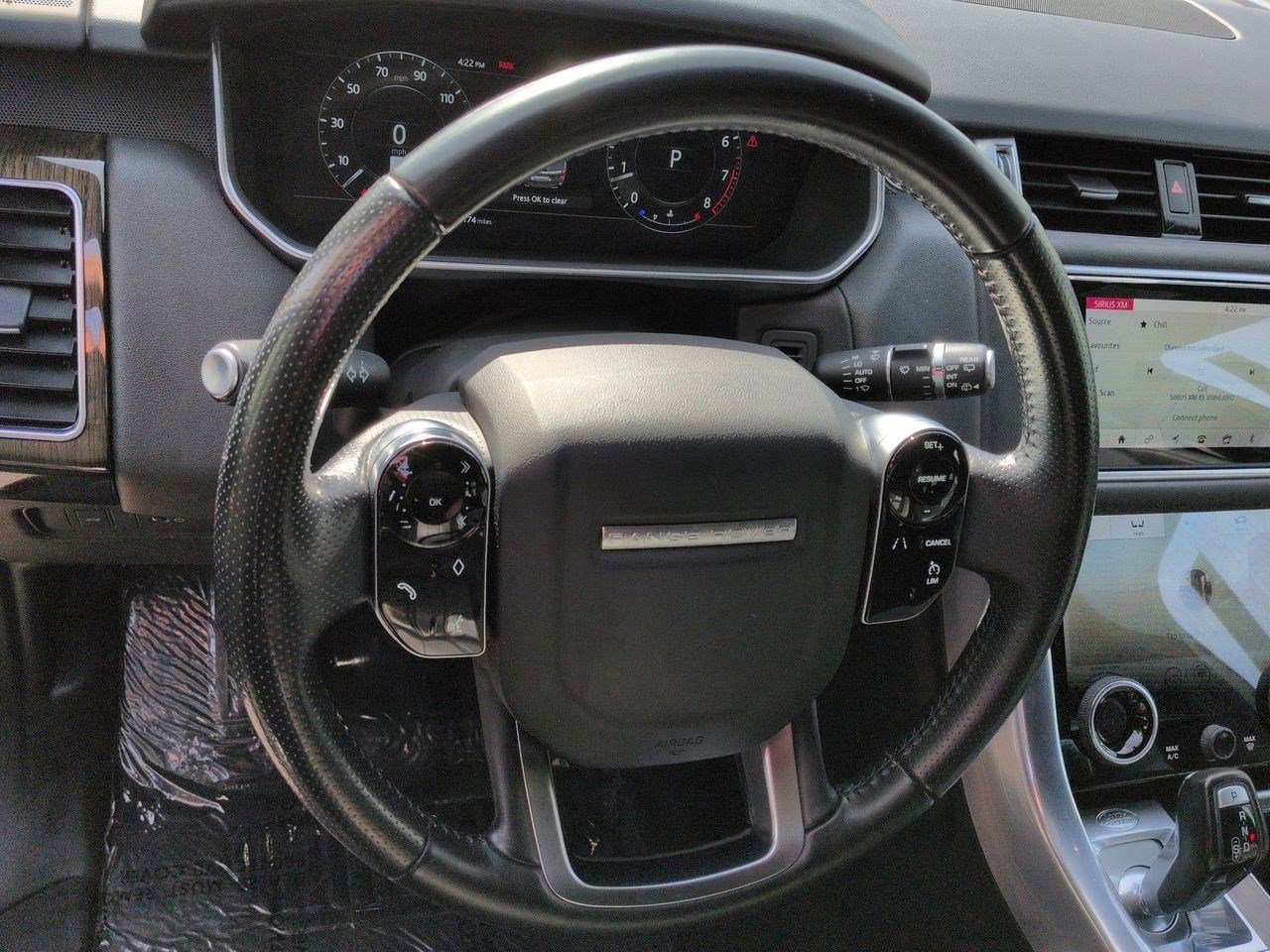 Used 2019 Land Rover Range Rover Sport SE image 10