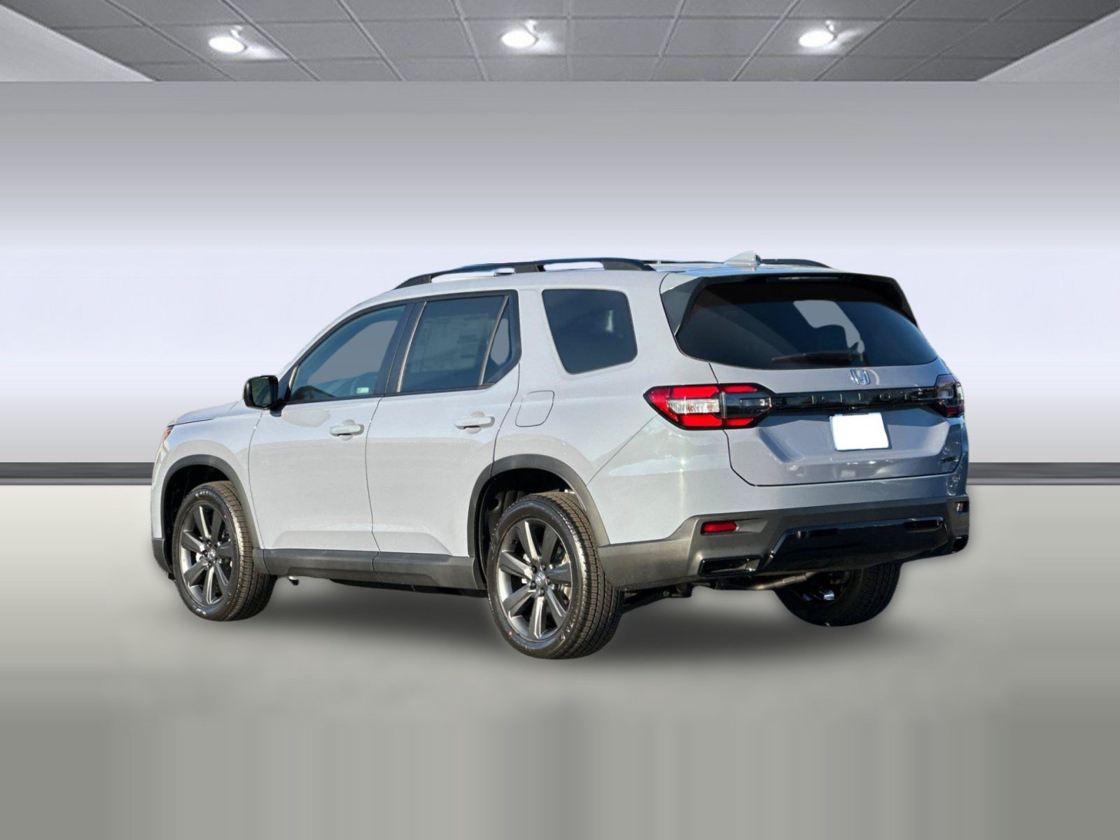 New 2026 Honda Pilot Sport image 3