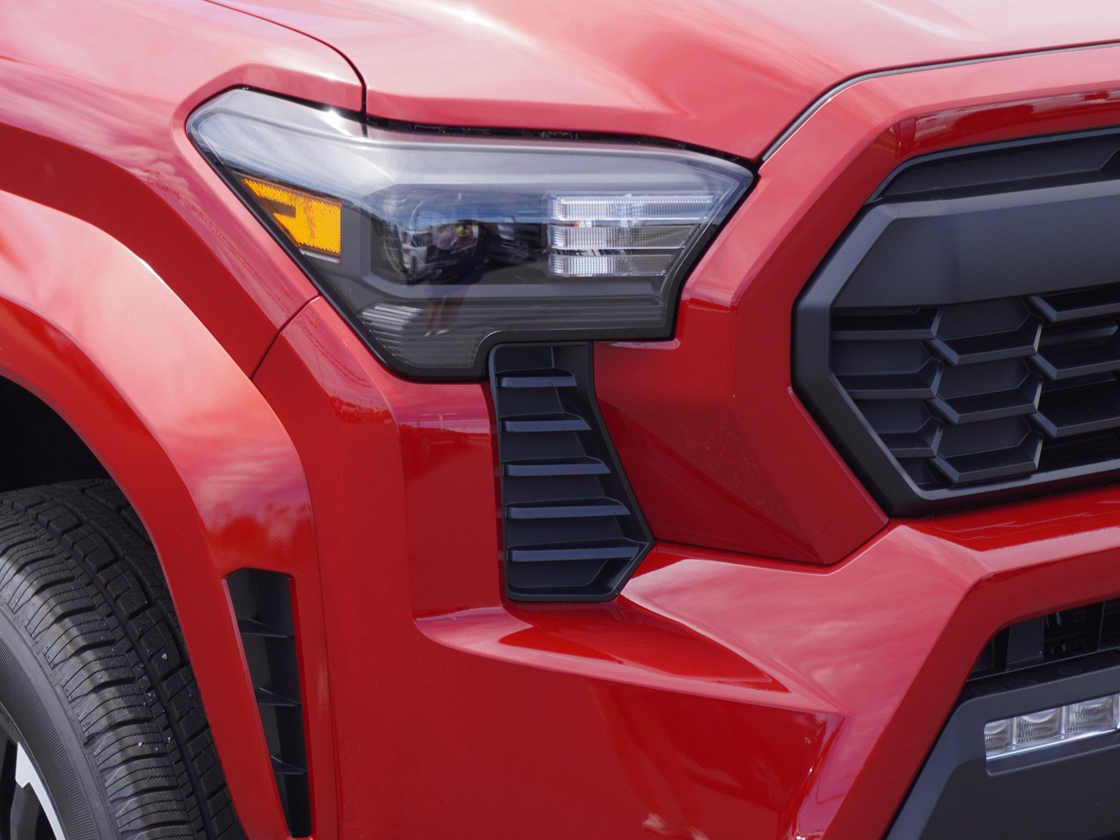 New 2026 Toyota Tacoma TRD Sport AWD/4WD image 3