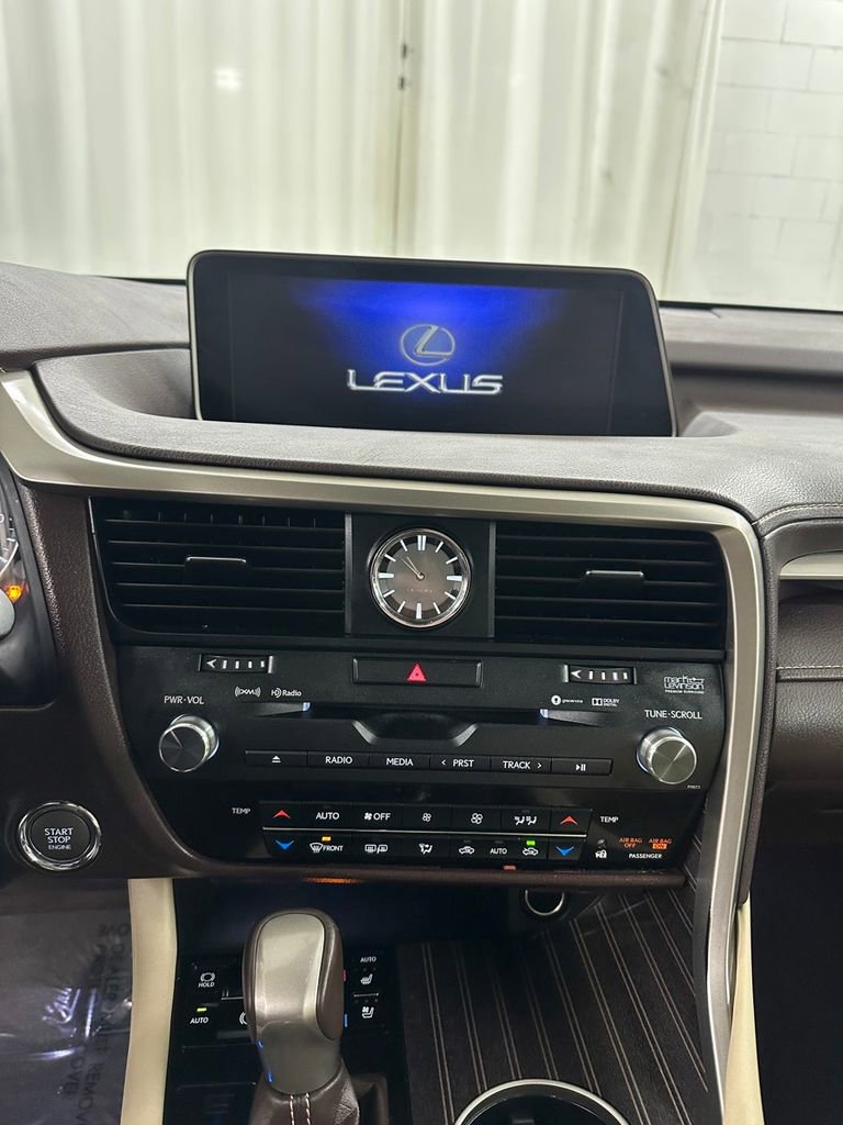 Used 2016 Lexus RX 350 AWD w/ Luxury Package image 19