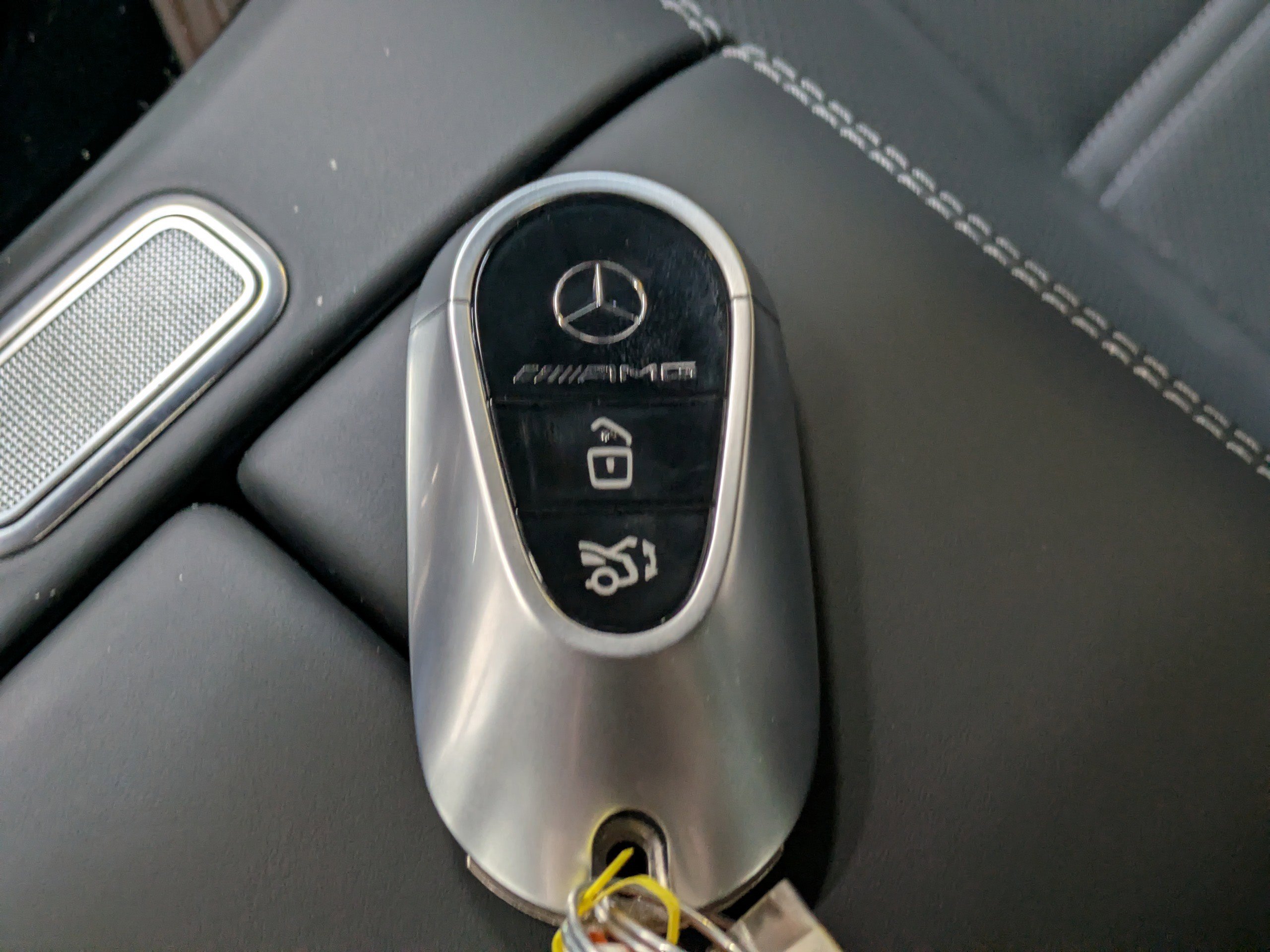Used 2024 Mercedes-Benz SL 55 AMG 4MATIC image 29