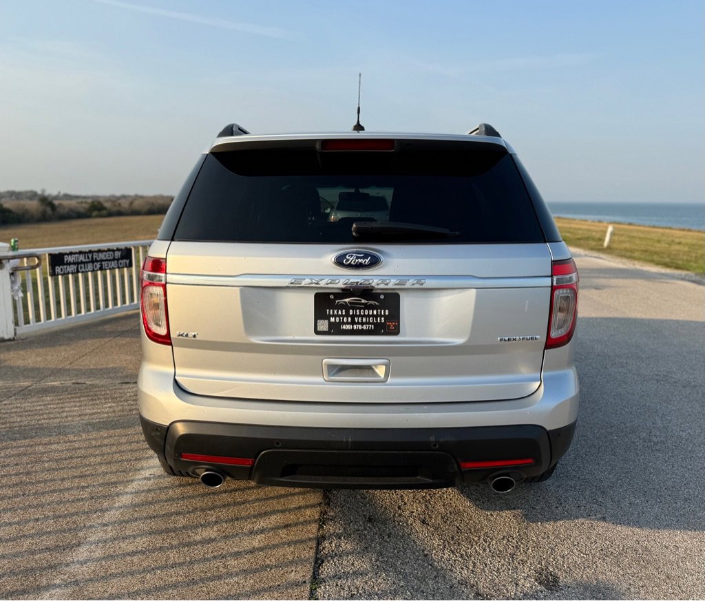Used 2013 Ford Explorer XLT FWD image 6