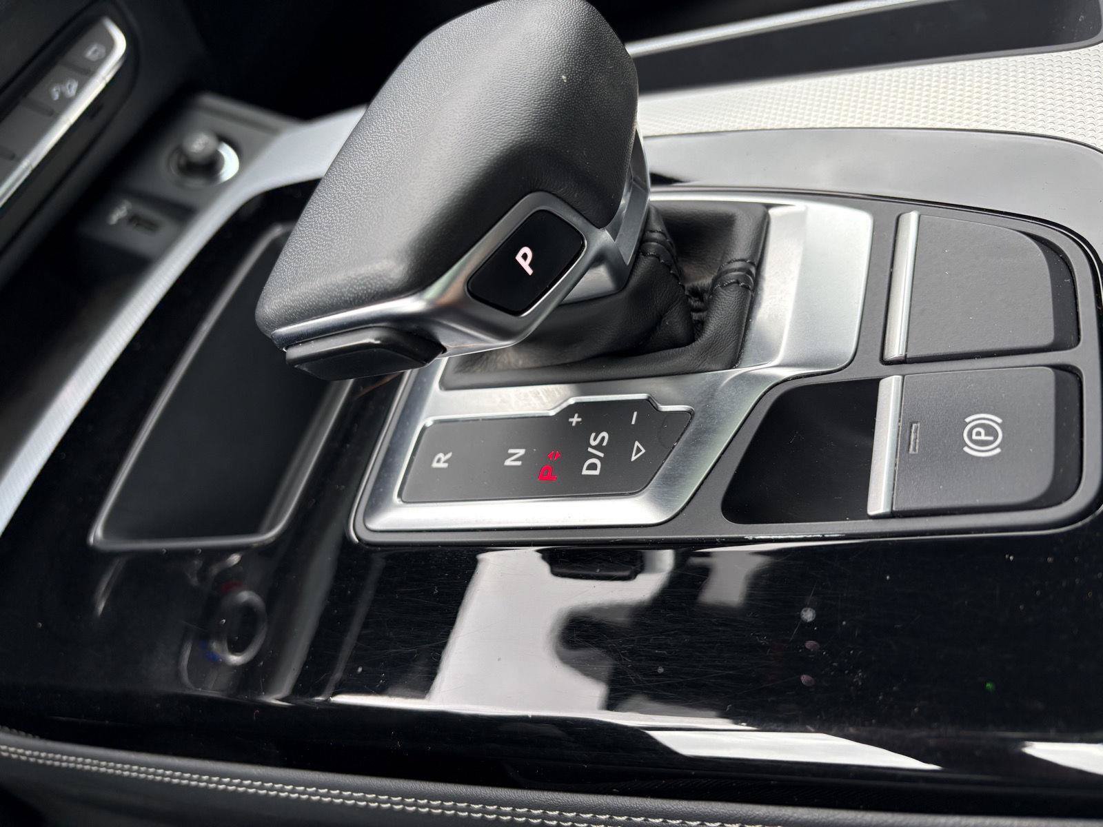 Certified 2024 Audi Q5 2.0T Premium Plus AWD/4WD image 17