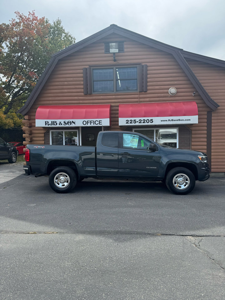 Used 2018 Chevrolet Colorado W/T w/ WT Convenience Package image 2