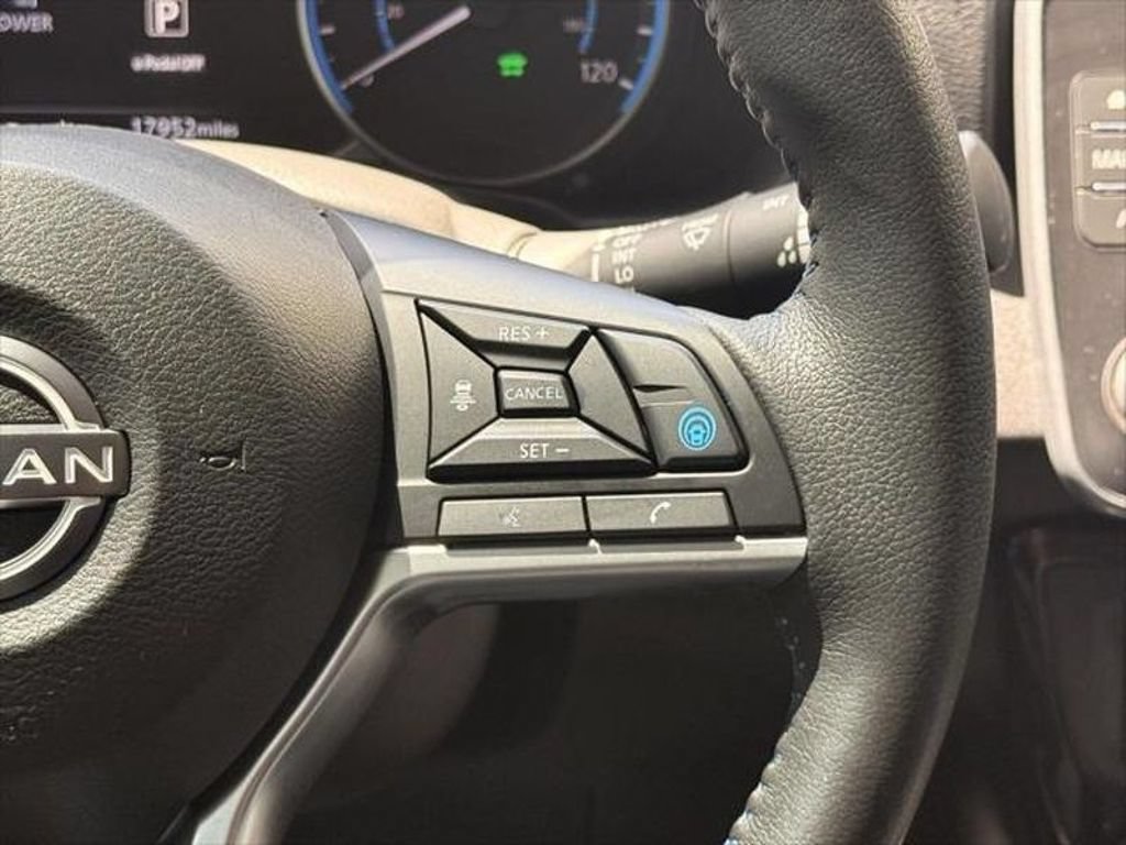 Used 2023 Nissan Leaf SV Plus FWD image 24