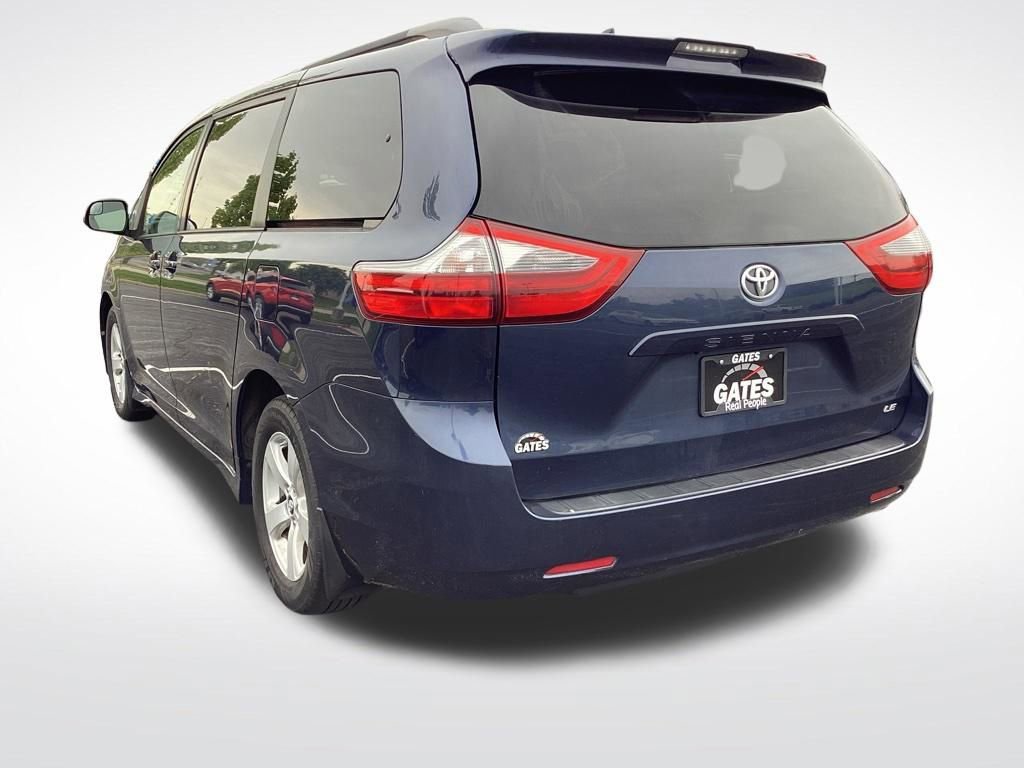 Used 2020 Toyota Sienna LE FWD image 7