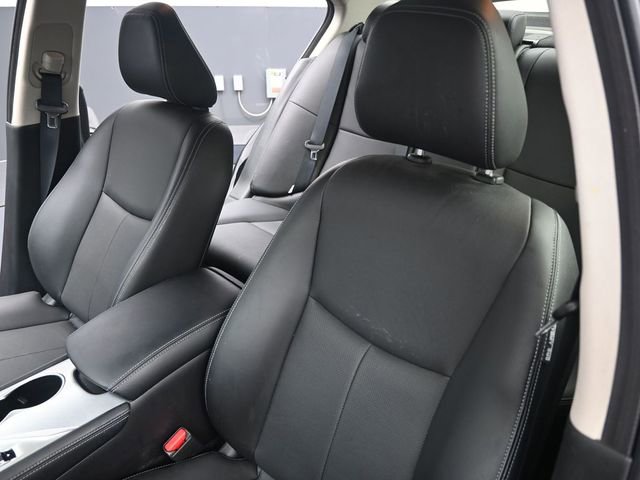 Used 2023 INFINITI Q50 Luxe w/ Cargo Package image 13