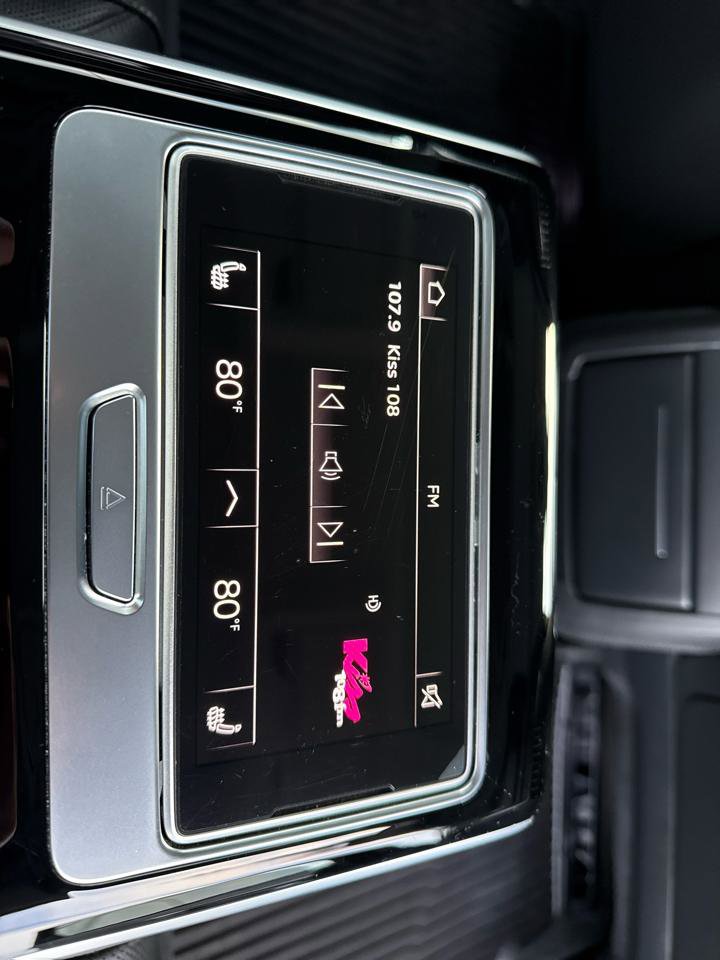 Used 2021 Audi A8 L 3.0T w/ Executive Plus Package image 73