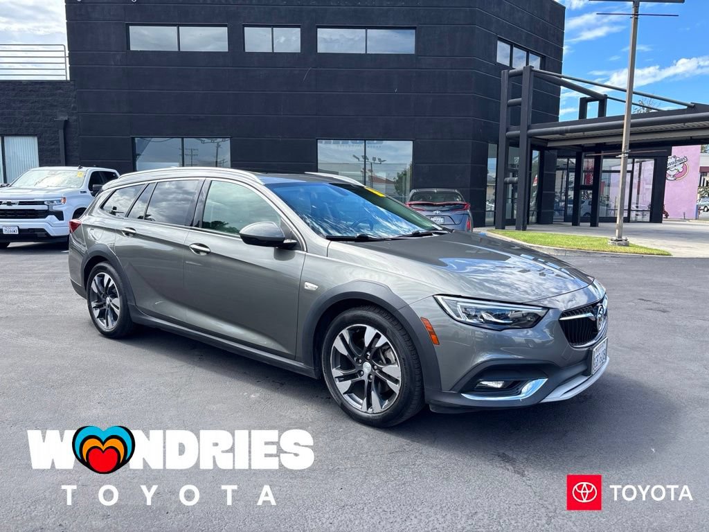 Used 2018 Buick Regal Essence w/ Driver Confidence Package #1 AWD/4WD video 1