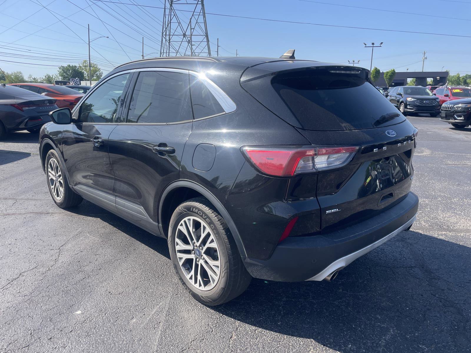 Used 2021 Ford Escape SEL AWD/4WD image 3