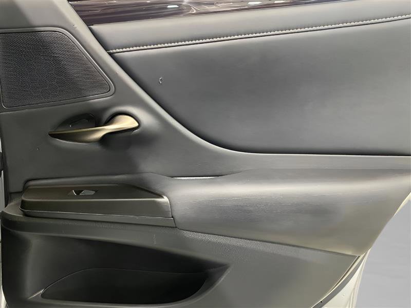 Used 2019 Lexus ES 350 Luxury w/ Accessory Package 2 image 13