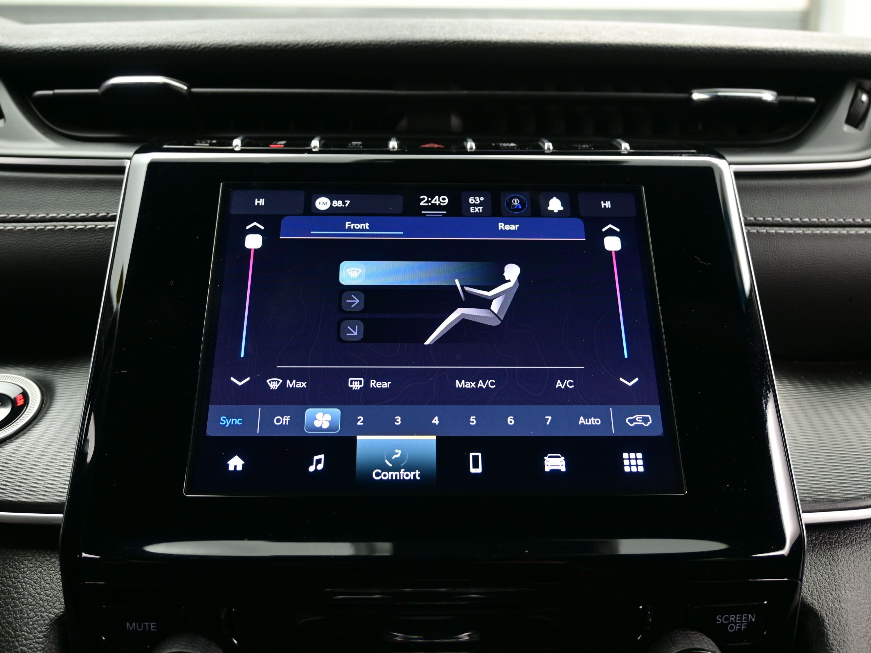 Used 2025 Jeep Grand Cherokee L Laredo w/ Trailer Tow Package image 21