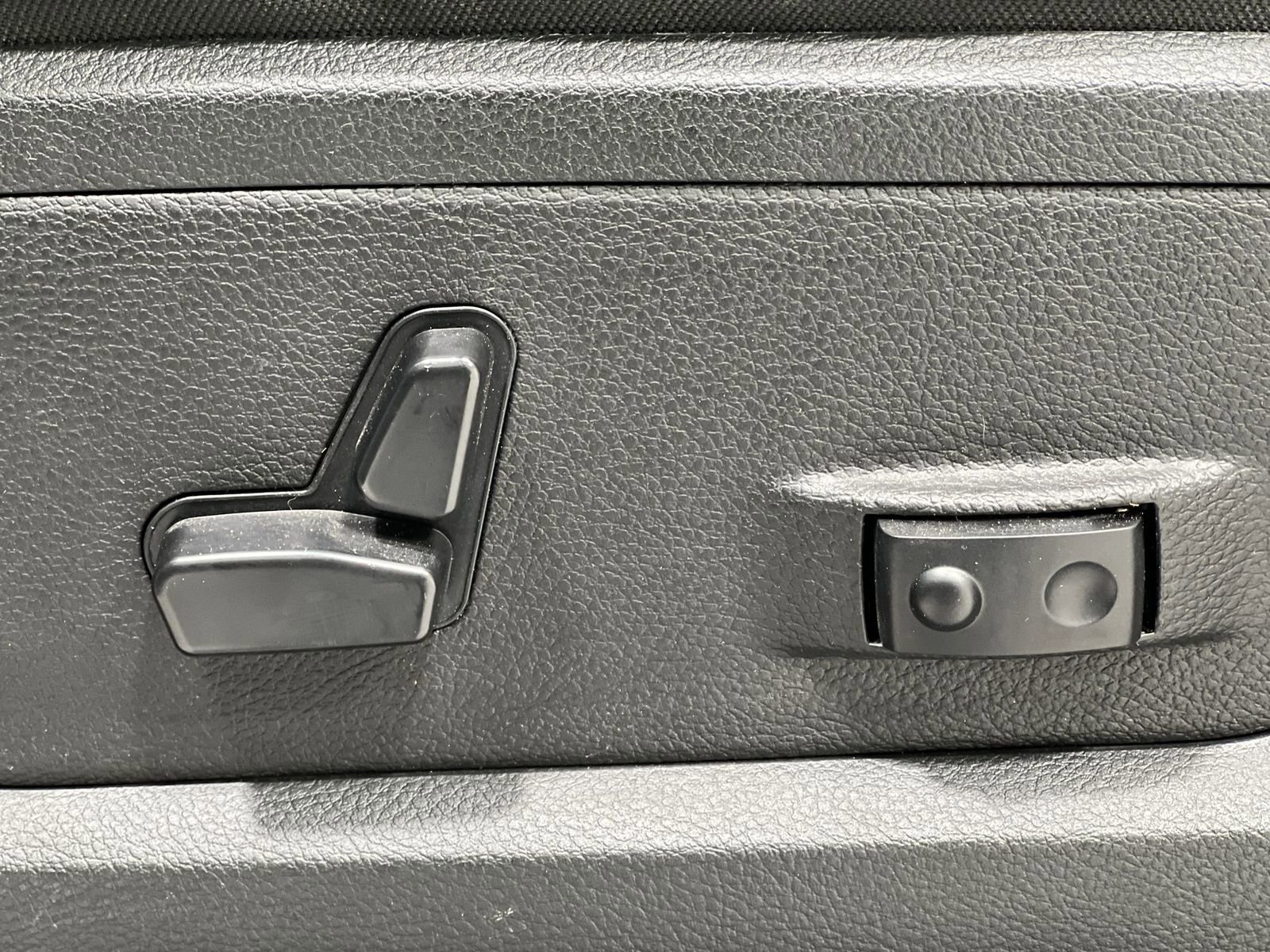 Used 2024 RAM 2500 Big Horn image 12