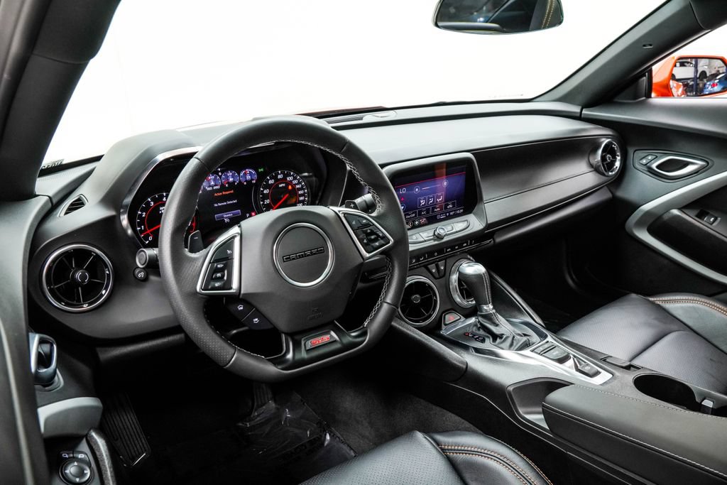 Used 2022 Chevrolet Camaro SS RWD image 5
