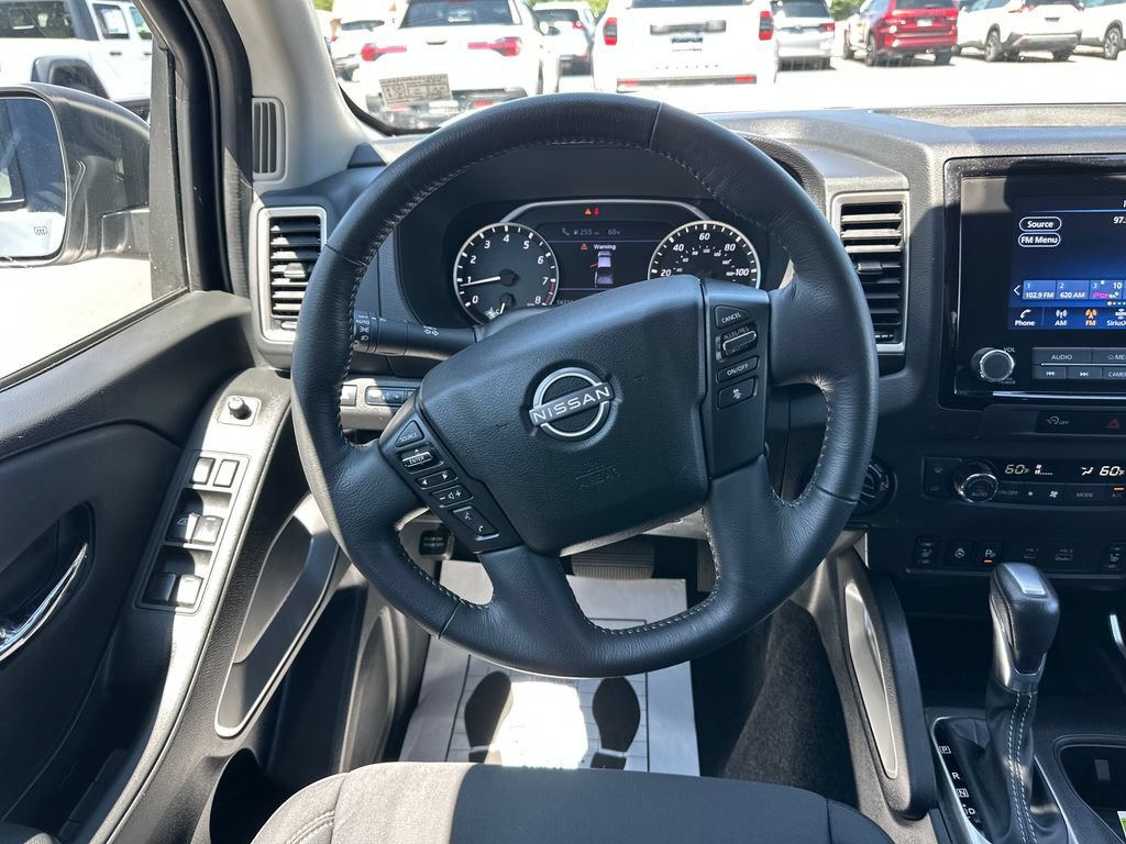Used 2024 Nissan Frontier SV w/ Technology Package AWD/4WD image 19
