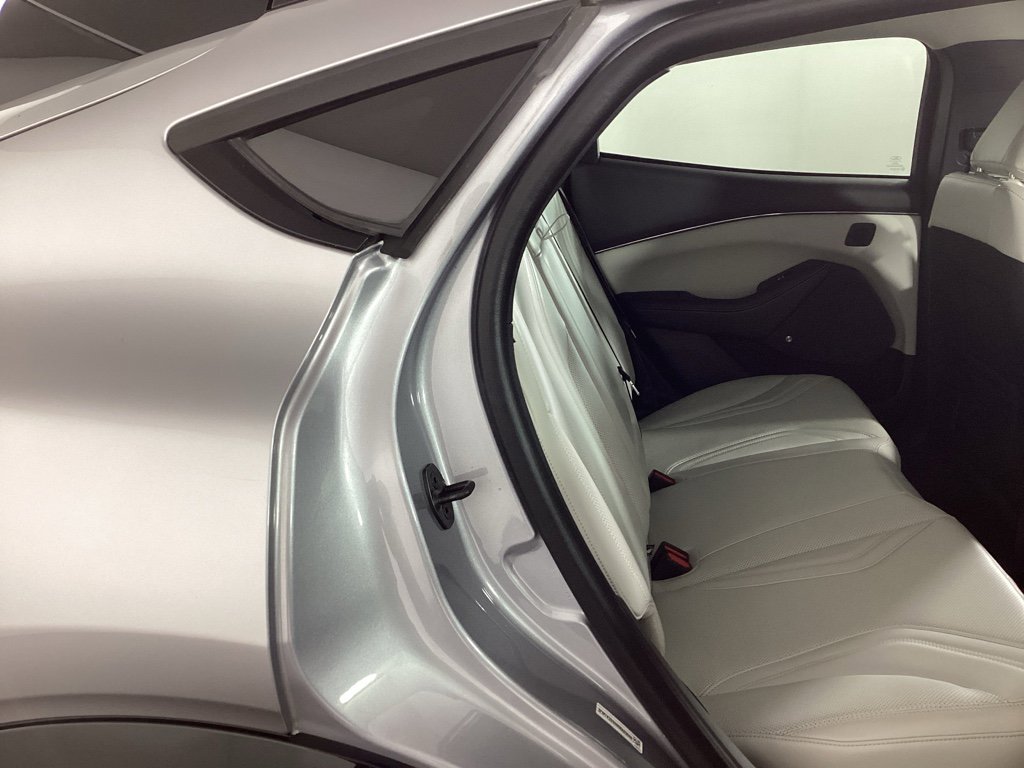 Used 2021 Ford Mustang Mach-E Premium image 11