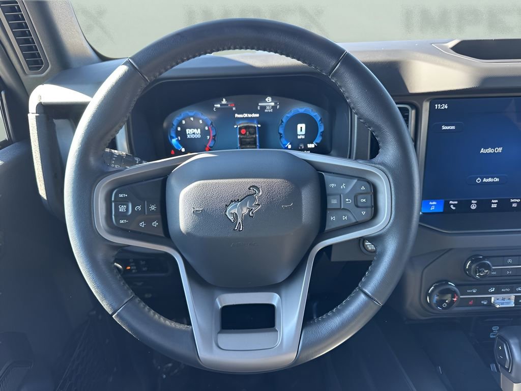 Used 2025 Ford Bronco Big Bend image 12