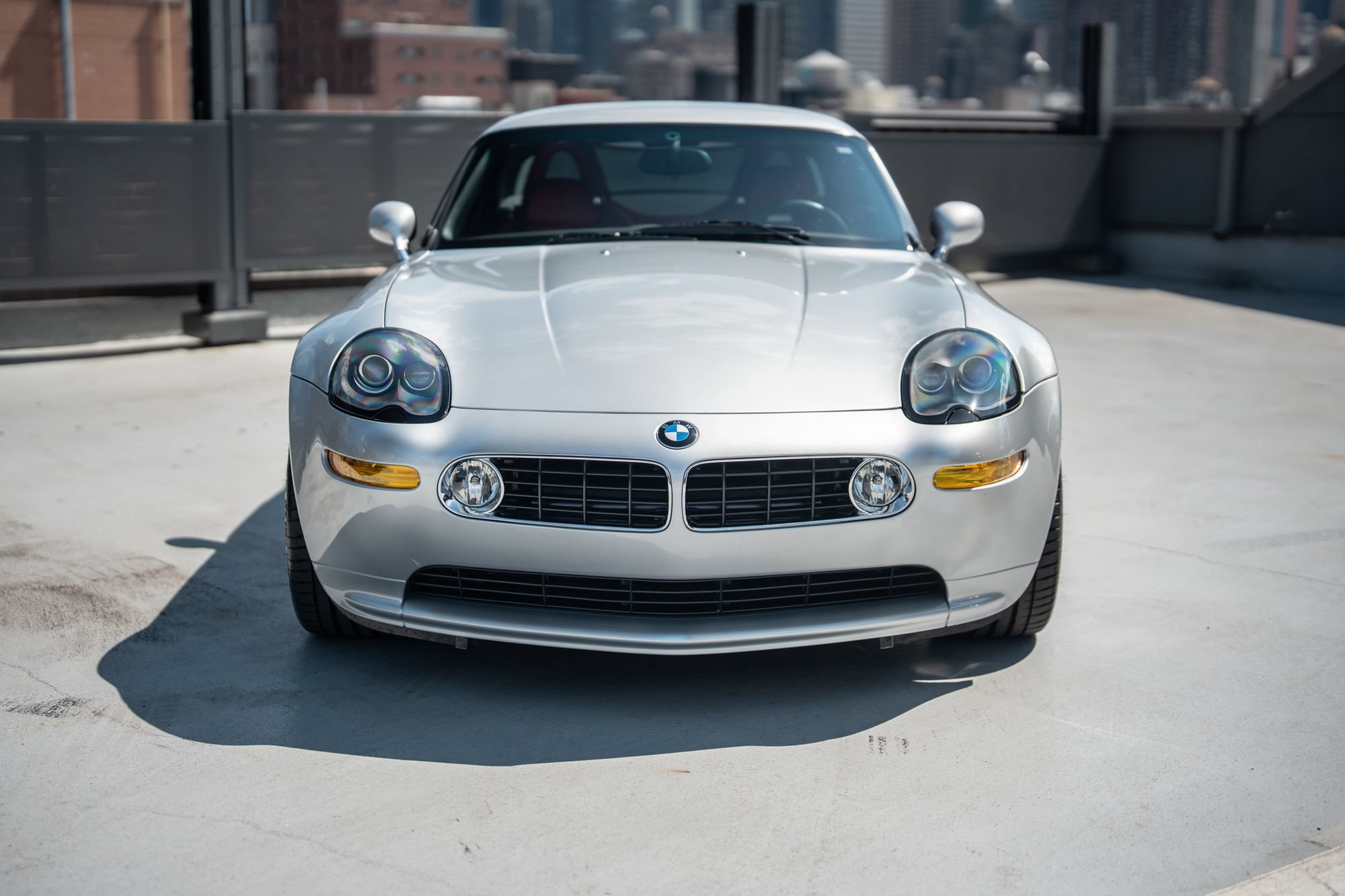 Used 2003 BMW Z8 RWD image 9