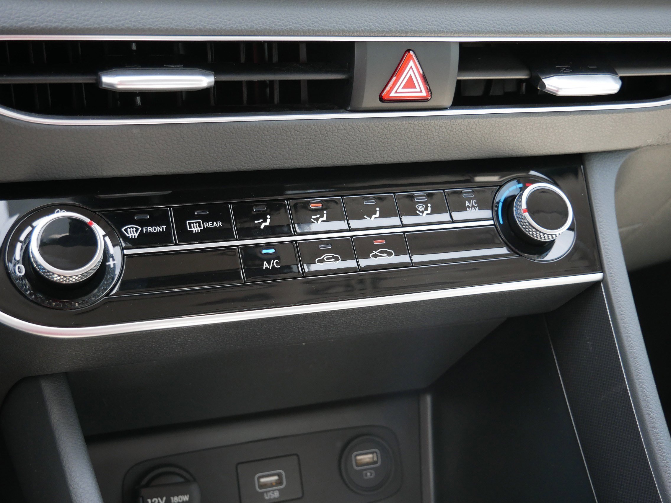 Certified 2023 Hyundai Sonata SE w/ Cargo Package FWD image 22