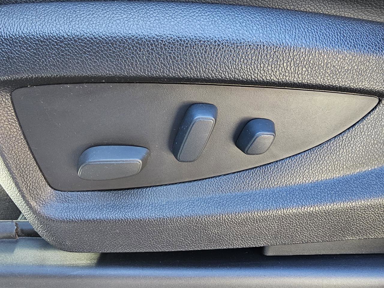 Used 2016 GMC Sierra 1500 SLE w/ Texas SLE Value Package image 29