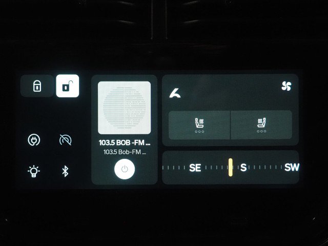 Used 2024 Rivian R1S Adventure AWD/4WD image 26