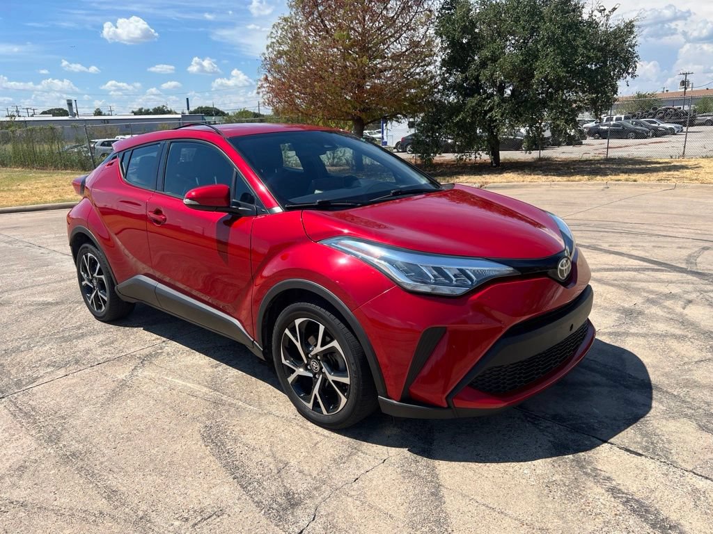 Used 2022 Toyota C-HR XLE FWD image 19