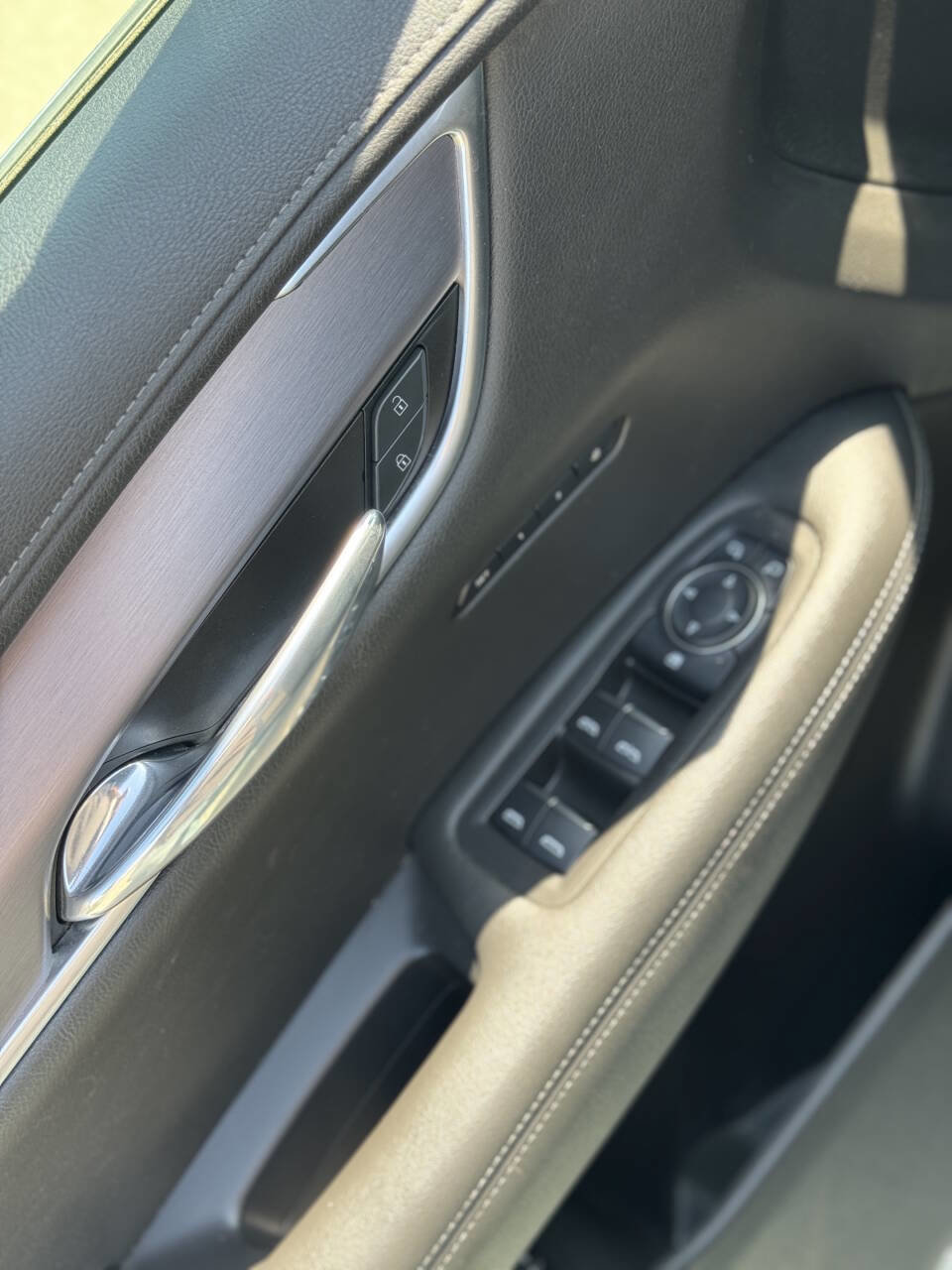 Used 2021 Cadillac XT6 Luxury image 19