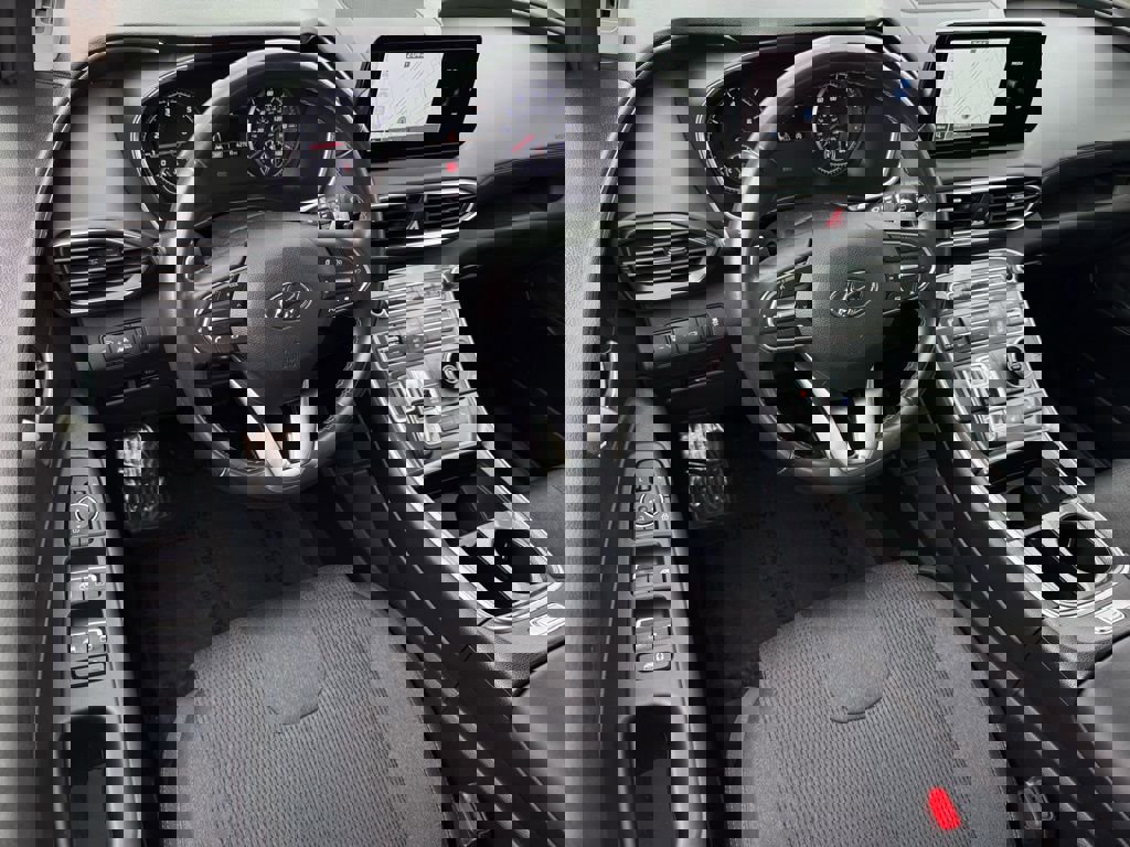 Used 2023 Hyundai Santa Fe SEL image 24