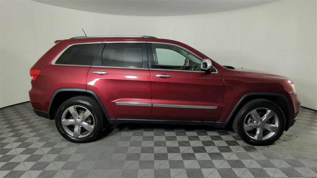 Used 2012 Jeep Grand Cherokee Overland image 4