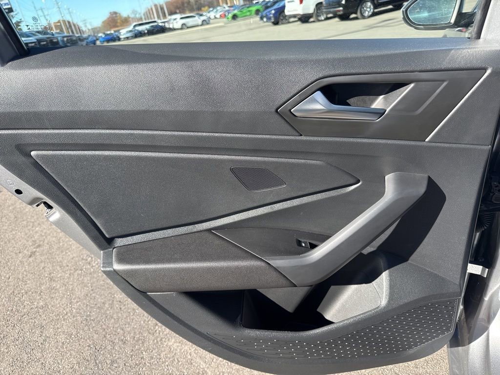 Used 2024 Volkswagen Jetta S image 23