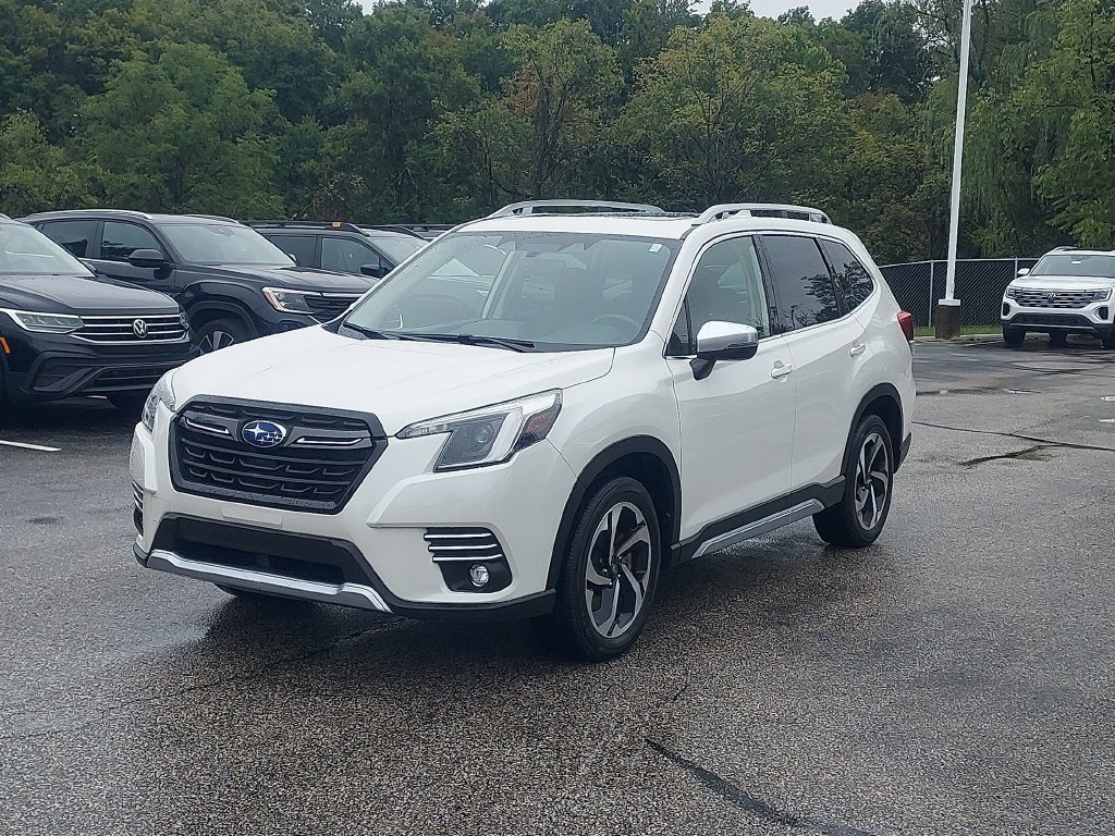 Used 2023 Subaru Forester Touring w/ Popular Package #2 AWD/4WD image 3
