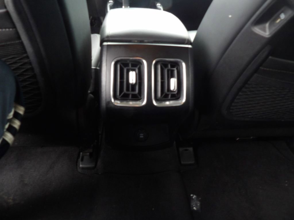 Used 2025 Kia Sorento EX FWD image 31