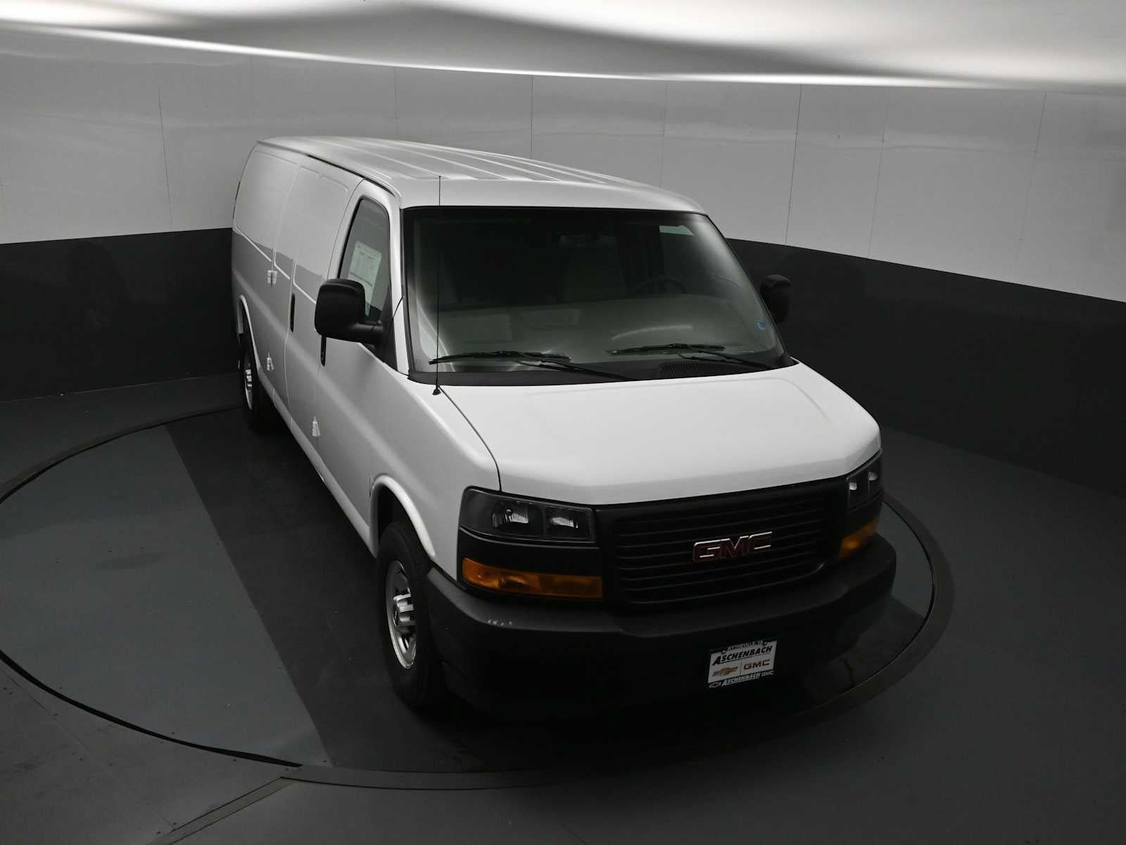New 2026 GMC Savana 3500 Extended w/ Driver Convenience Package RWD image 9